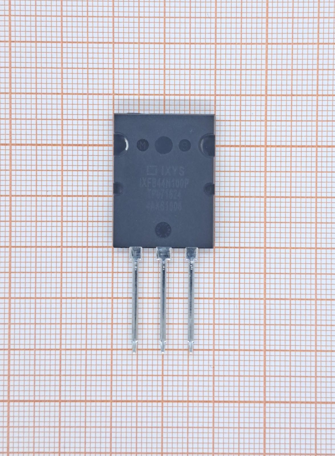 Транзистор IXFB44N100P IXYS
