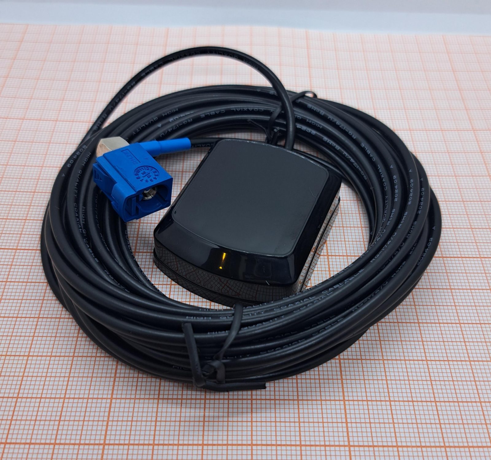 Антенна ANT.GPS.FAKRA BLUEBIRD Антенна ANT.GPS.FAKRA BLUEBIRD