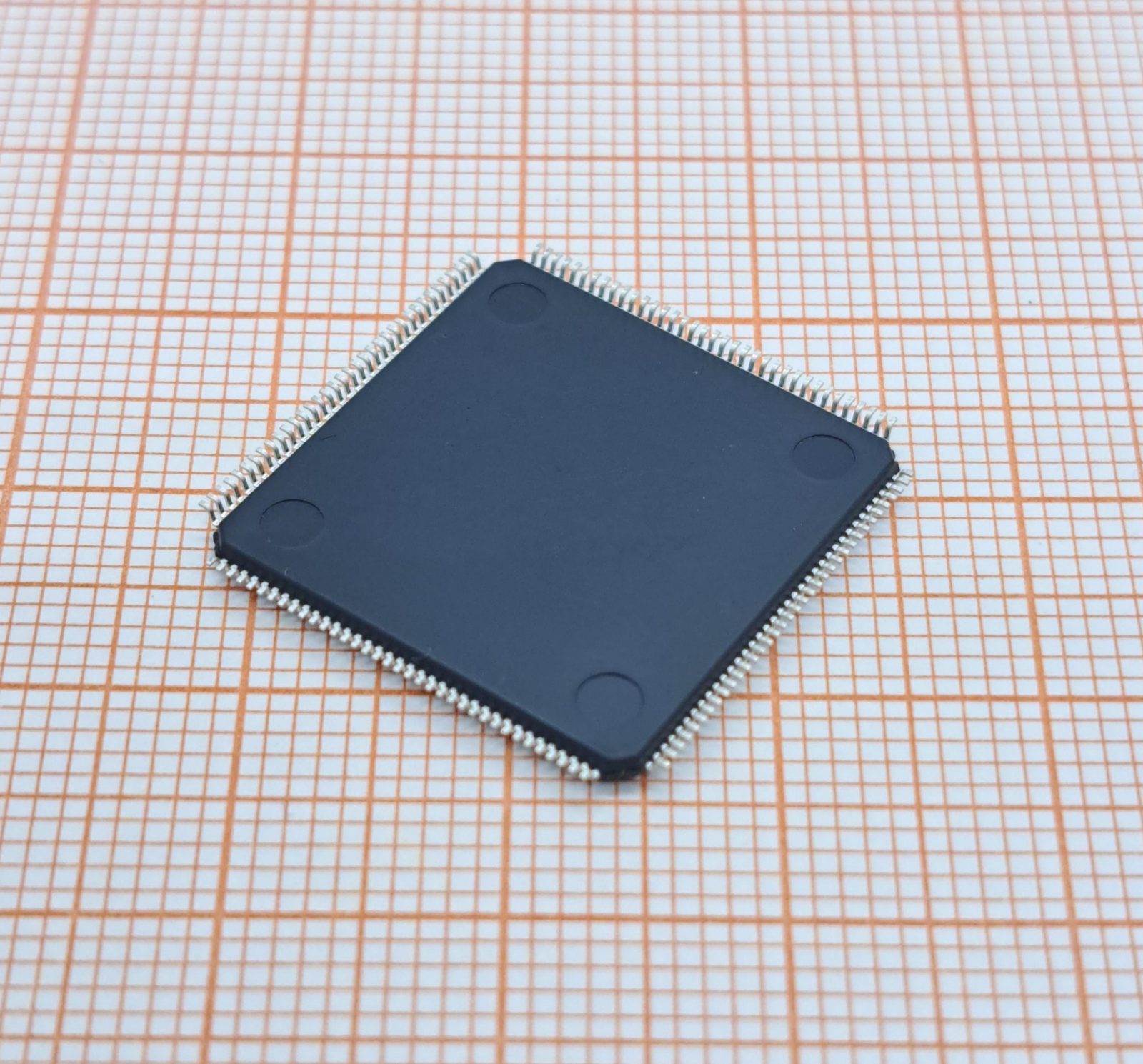 Микроконтроллер AVR32 AT32UC3A3256S-ALUT MICROCHIP Микроконтроллер AVR32 AT32UC3A3256S-ALUT MICROCHIP