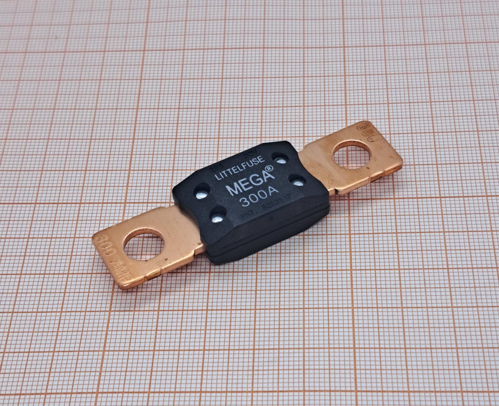 Предохранитель 0298300.ZXH LITTELFUSE