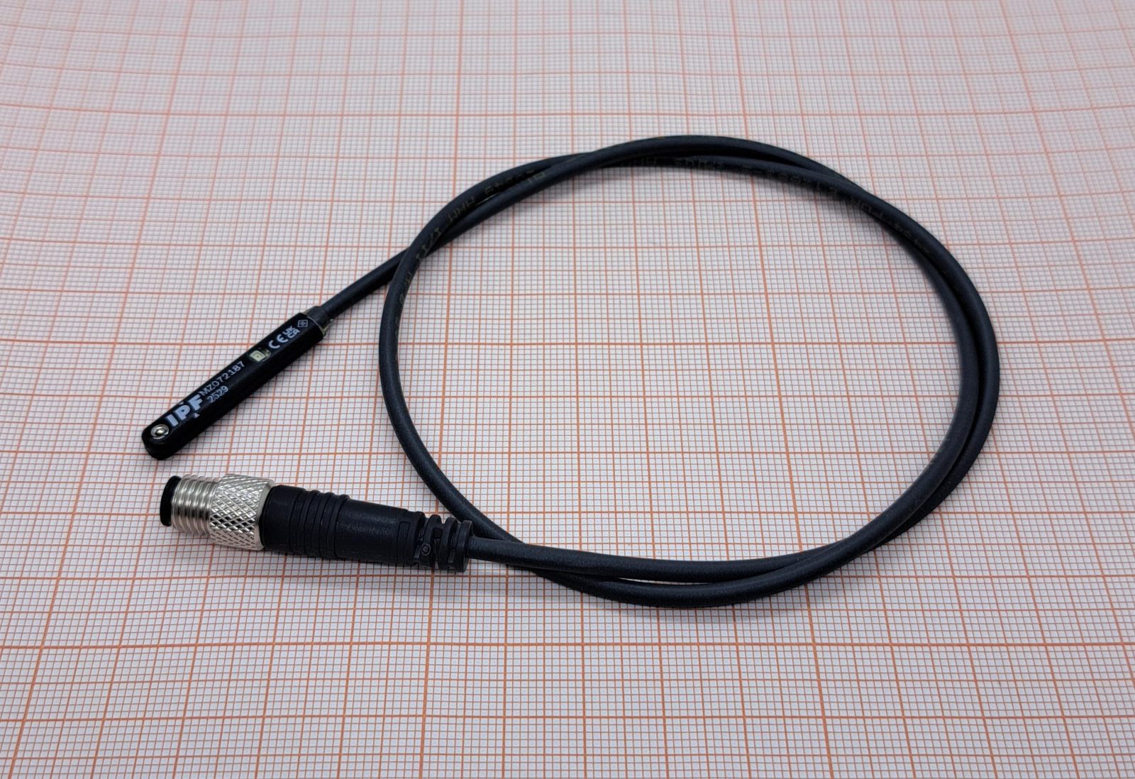 Датчик магнитного поля MZ072187 IPF ELECTRONIC Датчик магнитного поля MZ072187 IPF ELECTRONIC
