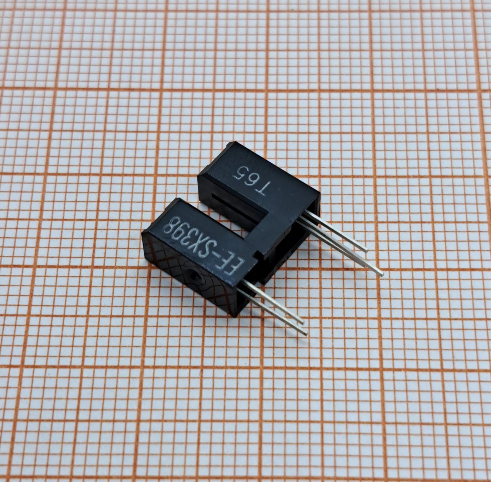 Датчик оптоэлектронный EE-SX398 OMRON OCB