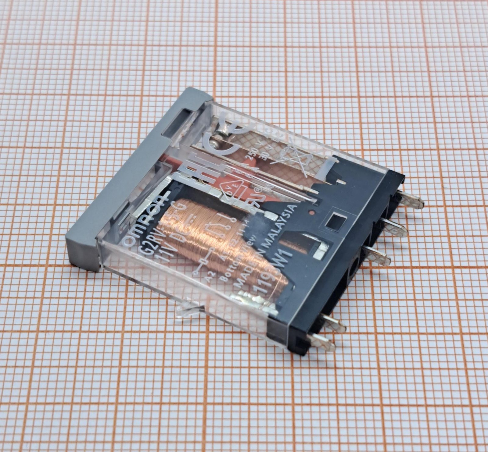 Реле электромагнитное G2RV-1-S-G 11VDC OMRON