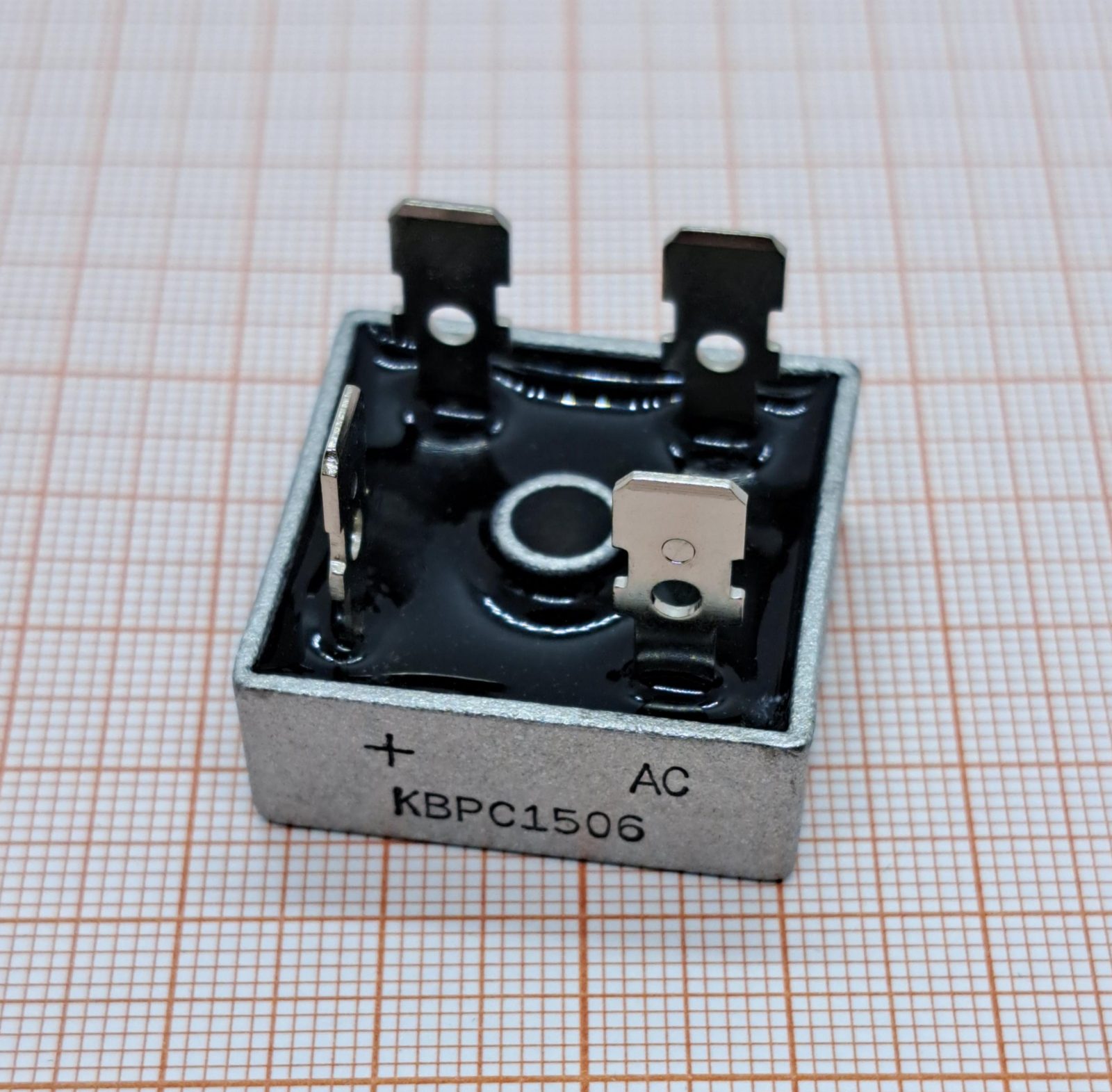 Диодный мост KBPC1506 DC COMPONENTS Диодный мост KBPC1506 DC COMPONENTS