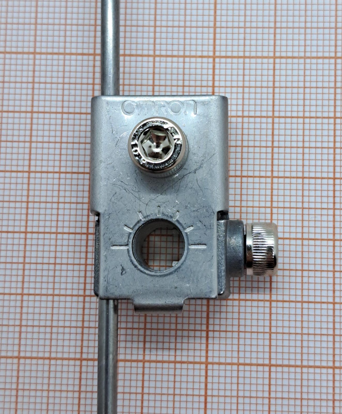 Привод переключателя D4A-D00 OMRON Привод переключателя D4A-D00 OMRON