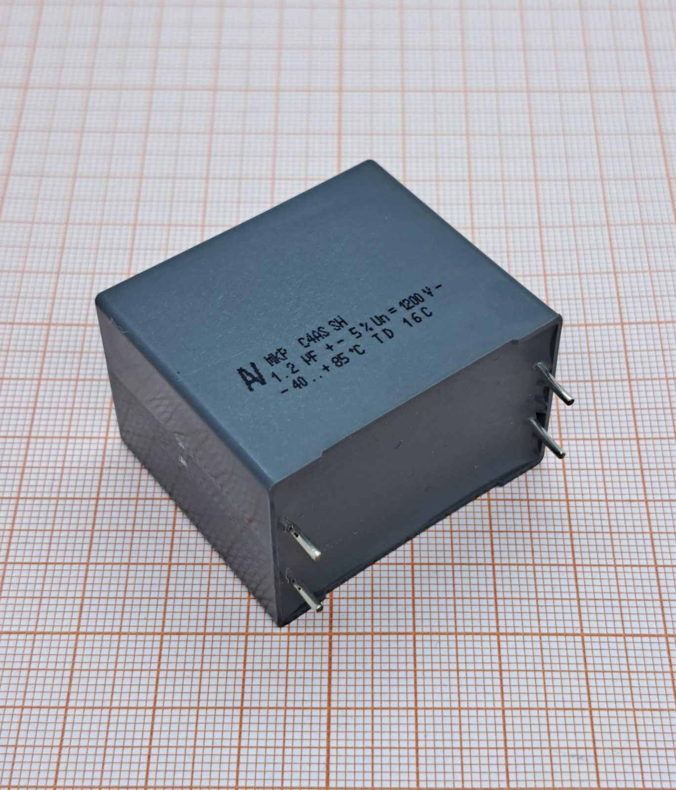 Конденсатор полипропиленовый C4ASPBW4120A3JJ KEMET Конденсатор полипропиленовый C4ASPBW4120A3JJ KEMET